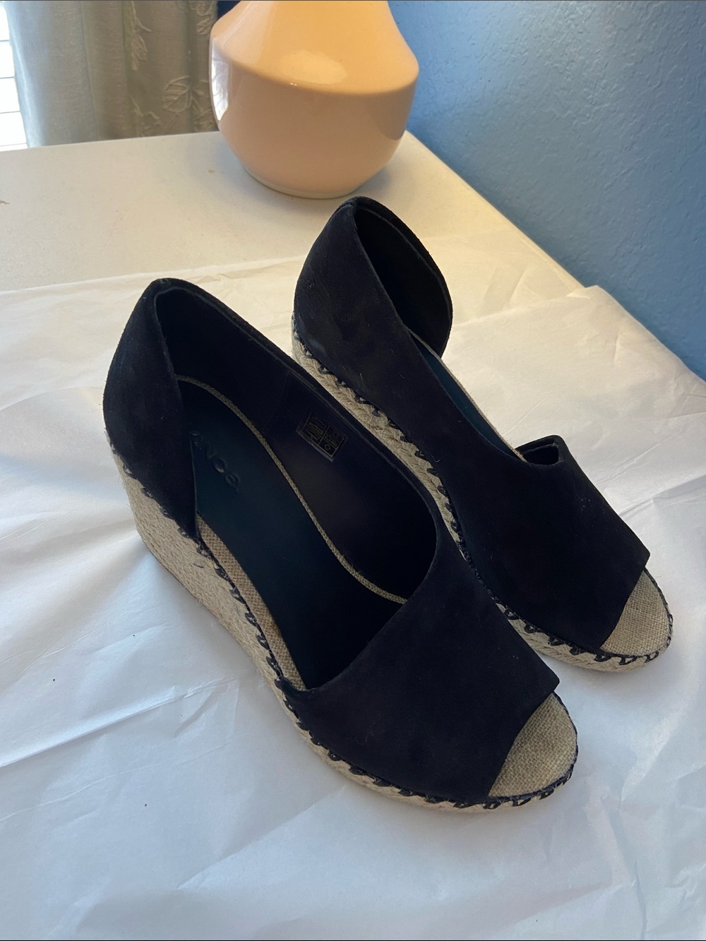 Vince Black Suede Espadrille Wedge Sandals - Picture 9 of 9
